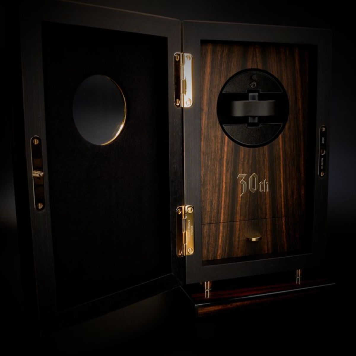Prometheus Macassar Ebony Watch Winder for Prometheus 30th Anniversary